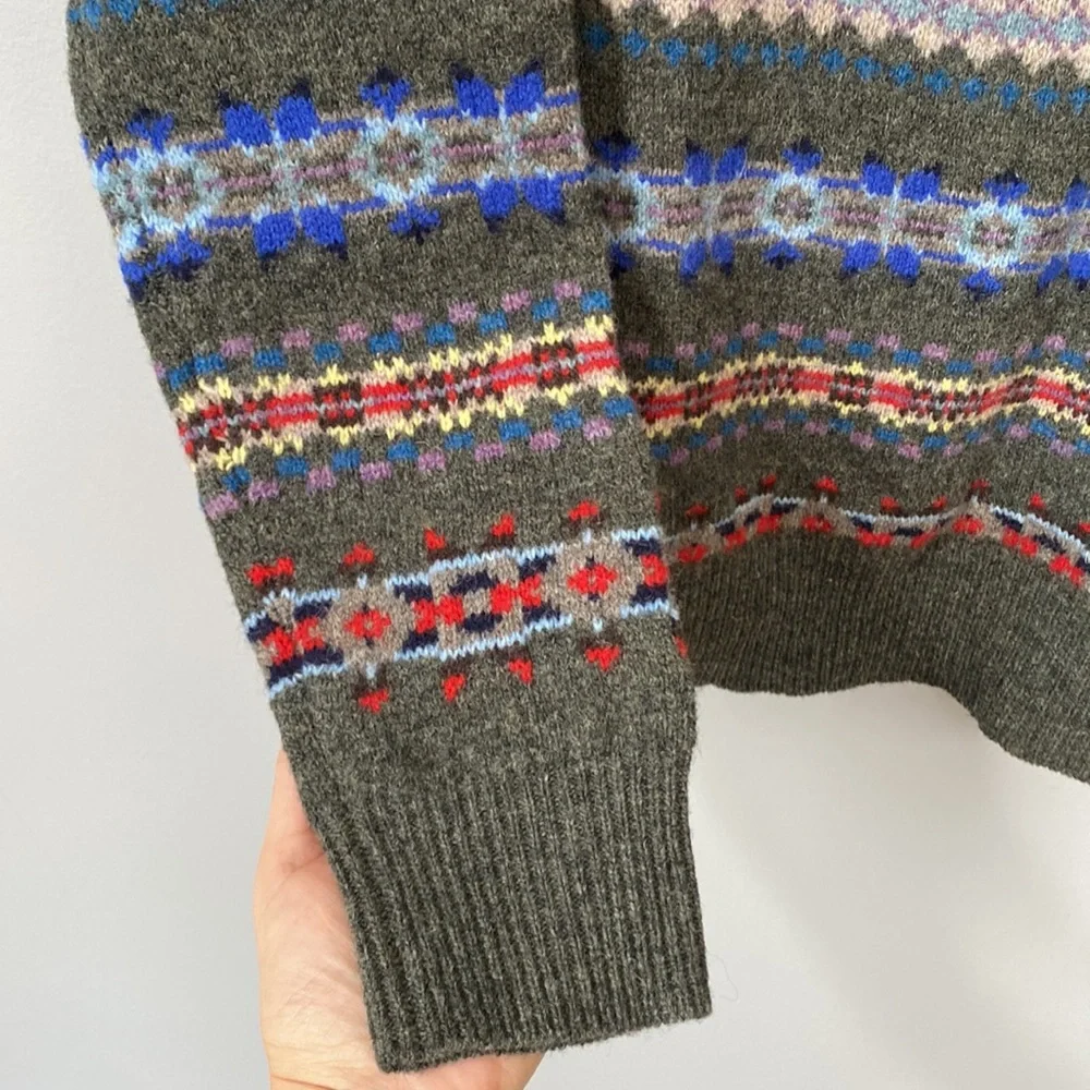 J. Crew 100% lamb wool crewneck sweater. - Picture 3 of 8